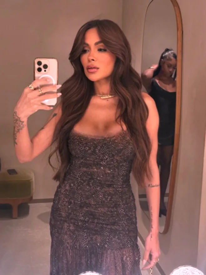 Bella Campos