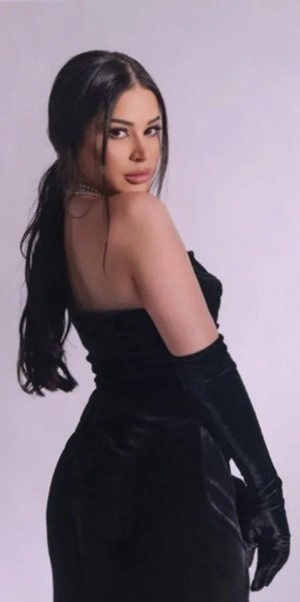 Adel
