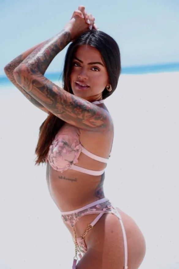 Una