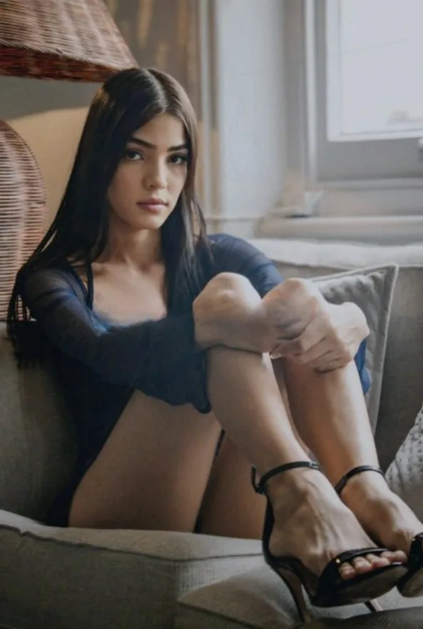 Bella
