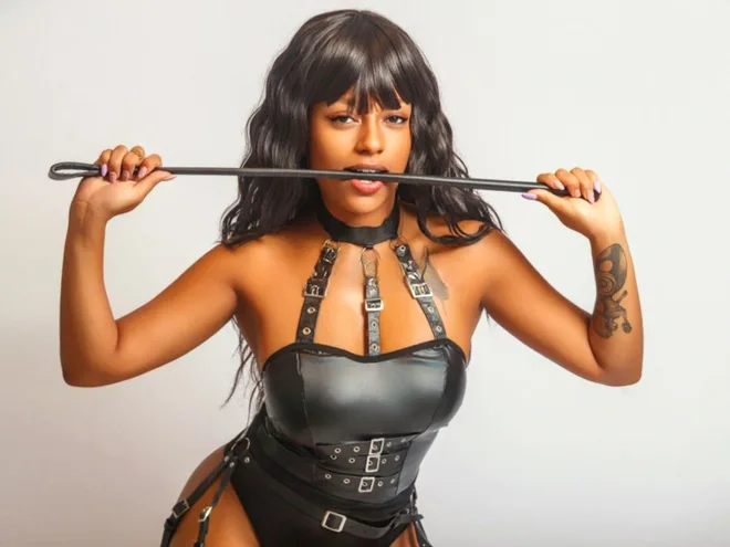 Vicky Menage Pornstar