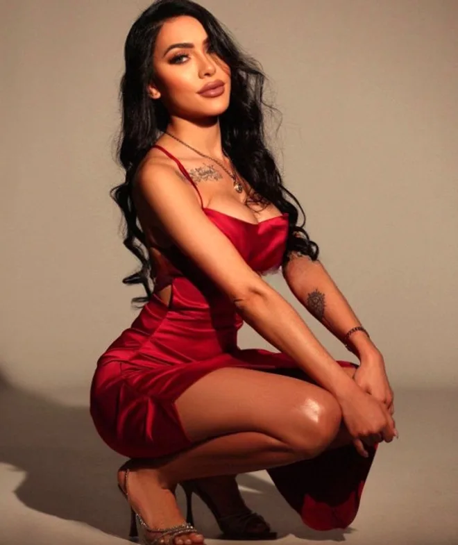 Nomira