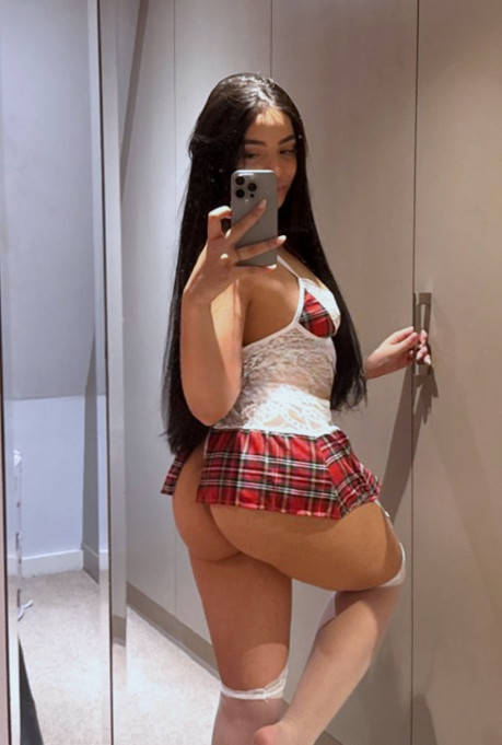 Bella